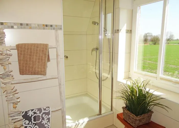 Inselidylle Saltkrokan 펜션 페마른